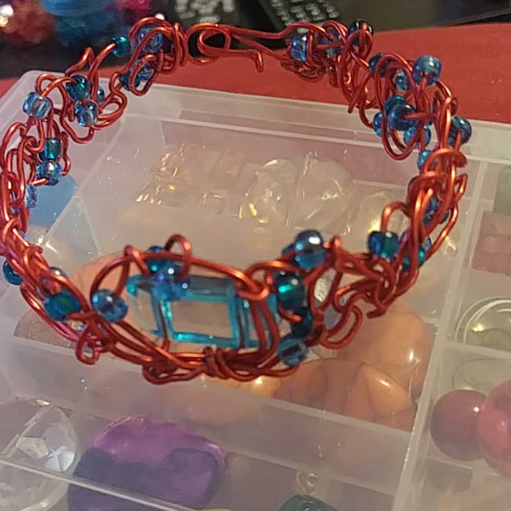 Lovely Holiday Bracelet